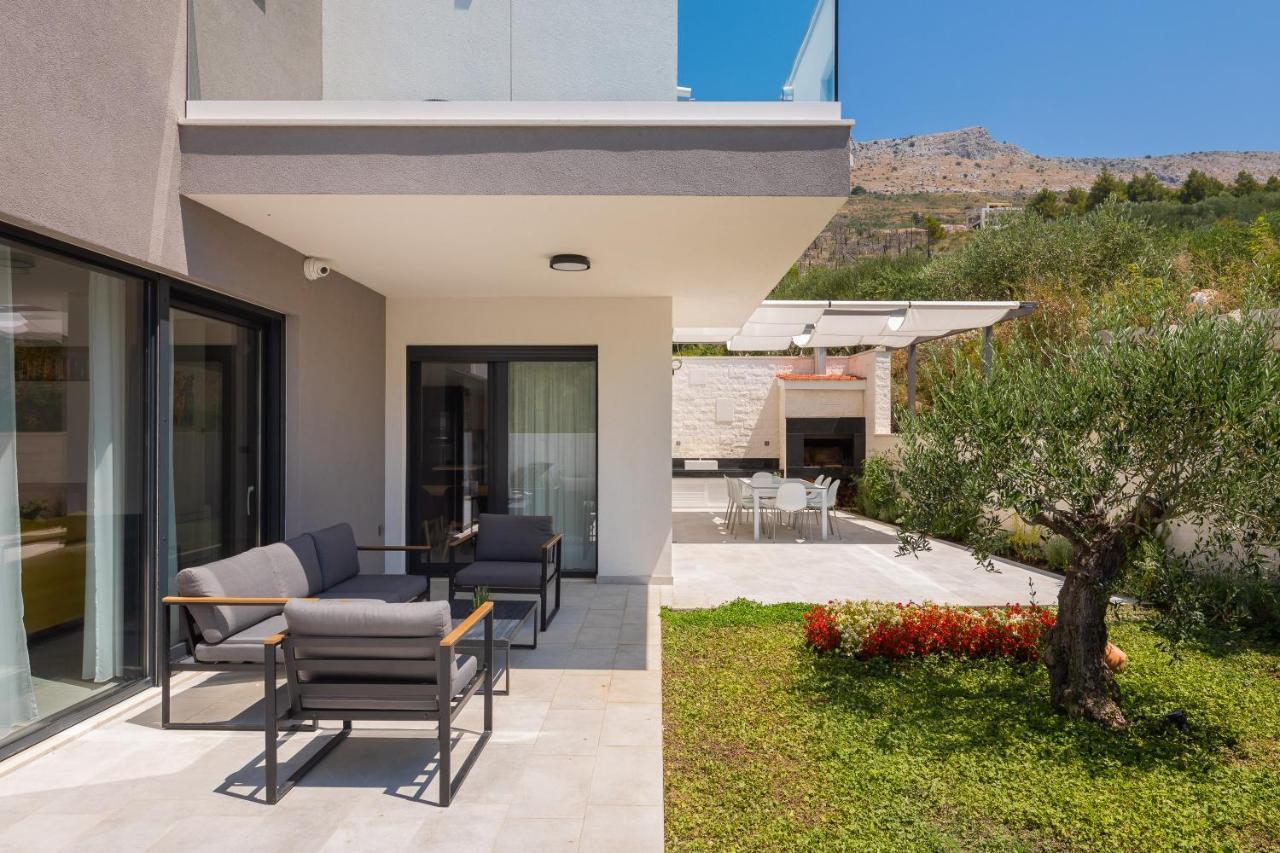 Villa 9 Podstrana